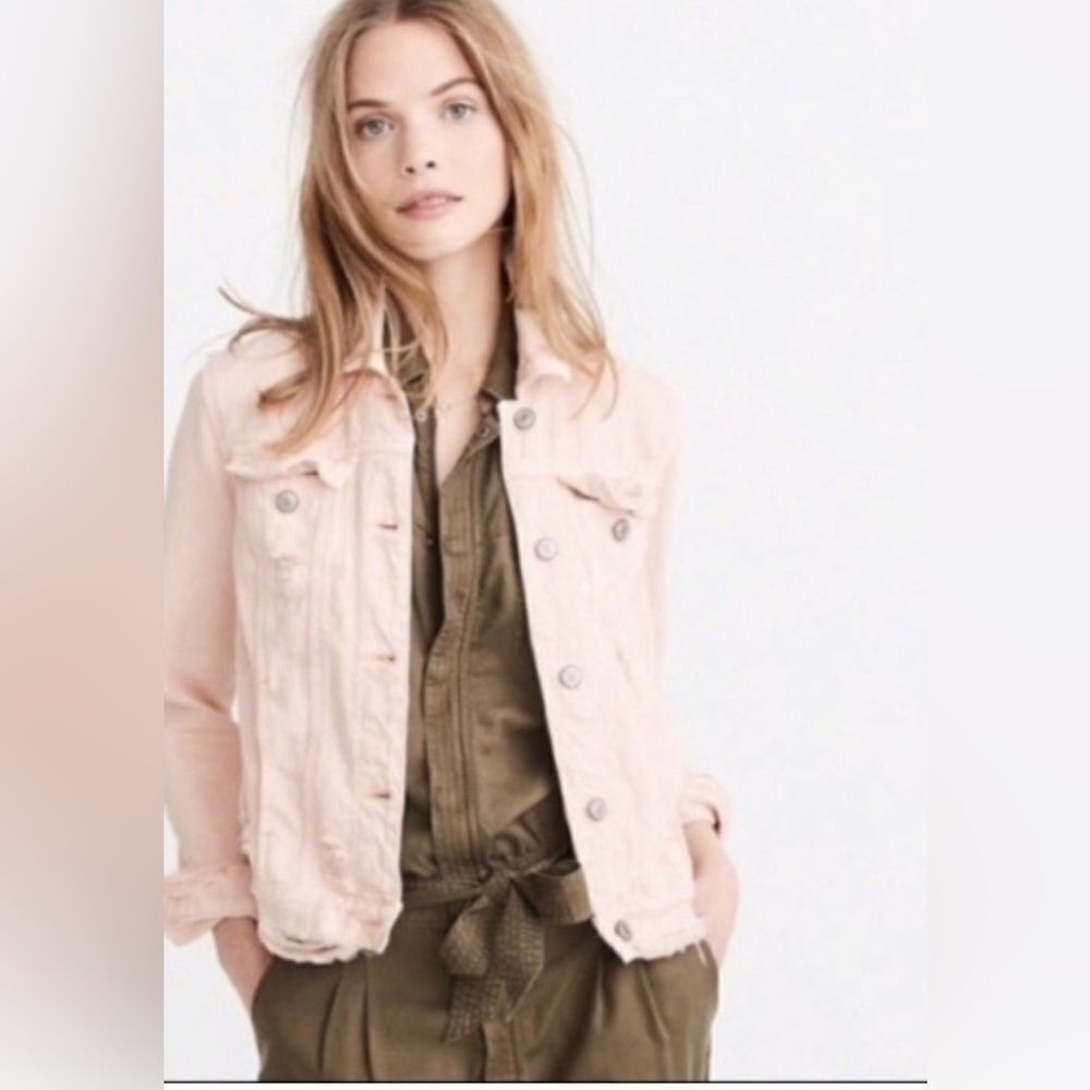 Abercrombie and Fitch Dusty Pink Distressed Denim Jacket Women’s XS
